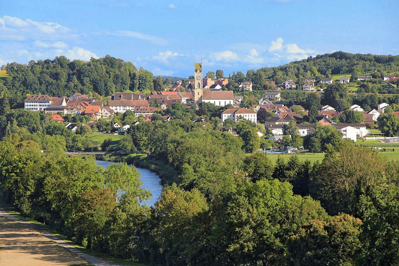 Guntli'S Family Guesthouse Andelfingen ภายนอก รูปภาพ